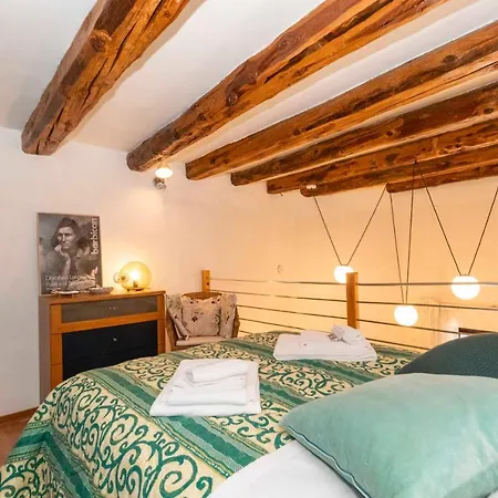 Apartment Piazza San Carlo Comfy X4 Turin