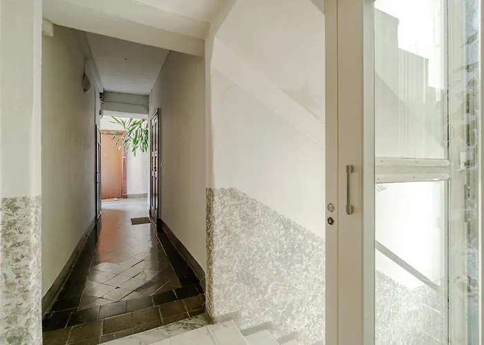 Guesthost - Piazza San Carlo Comfy X4 *